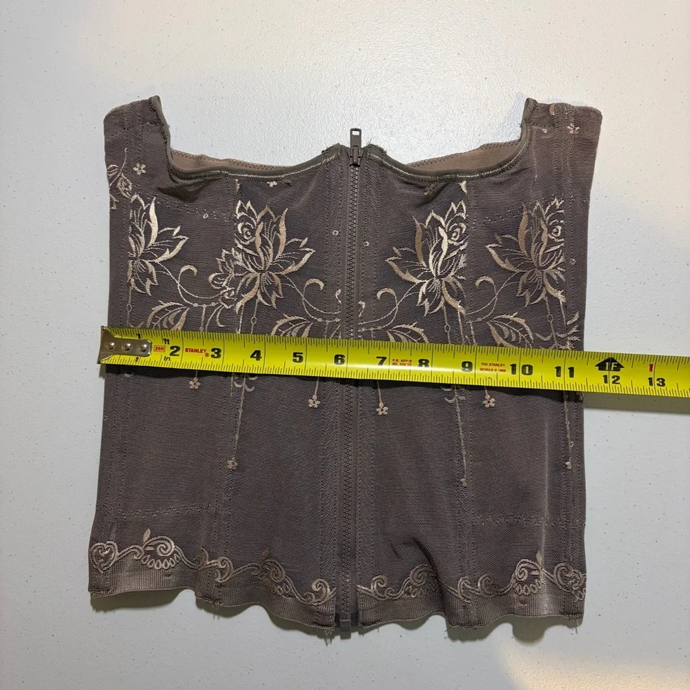 Retro Grey Sheer Mesh Lace Floral Girdle Waist Training Corset Zipper size small - Picture 8 of 9